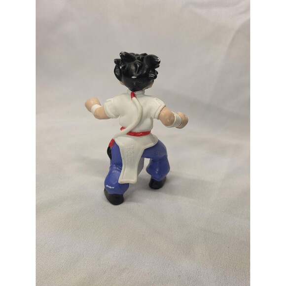 Ray Rei Kon Anime Figure BeyBlade 3 Inch 2002 Burger King Kids Club Meal Toy - Picture 2 of 3